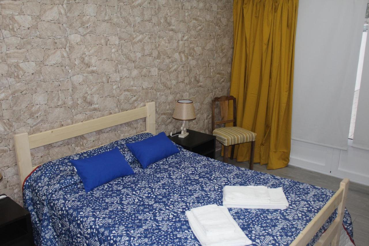 Vitorino De Nemesio Guesthouse Понта-Делгада Экстерьер фото