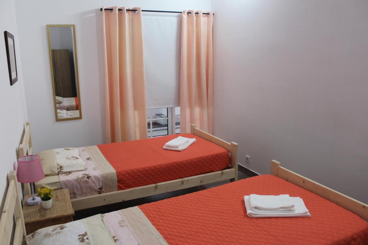 Vitorino De Nemesio Guesthouse Понта-Делгада Экстерьер фото