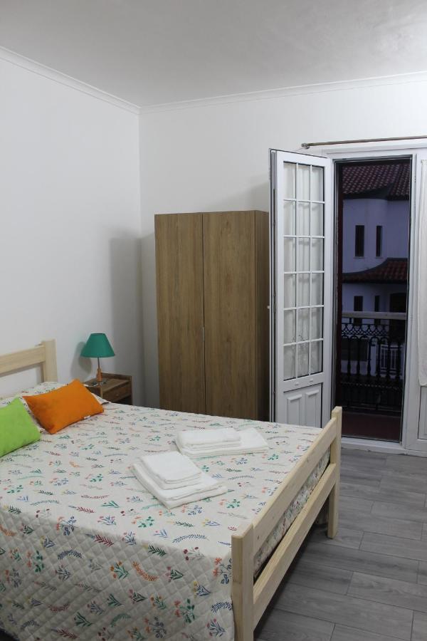 Vitorino De Nemesio Guesthouse Понта-Делгада Экстерьер фото