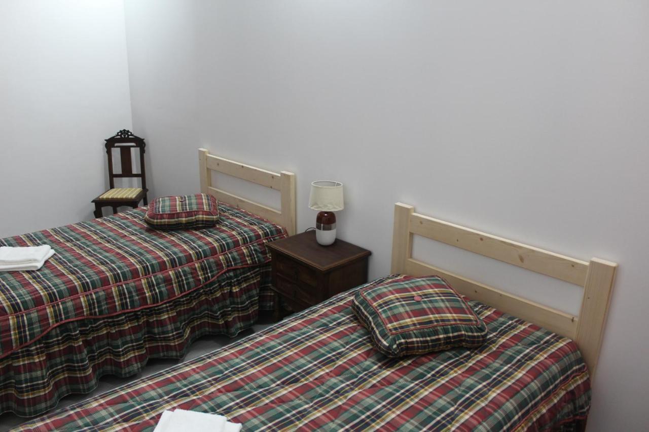 Vitorino De Nemesio Guesthouse Понта-Делгада Экстерьер фото