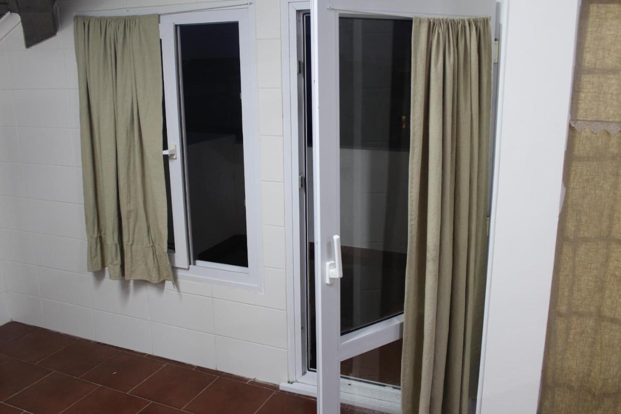 Vitorino De Nemesio Guesthouse Понта-Делгада Экстерьер фото