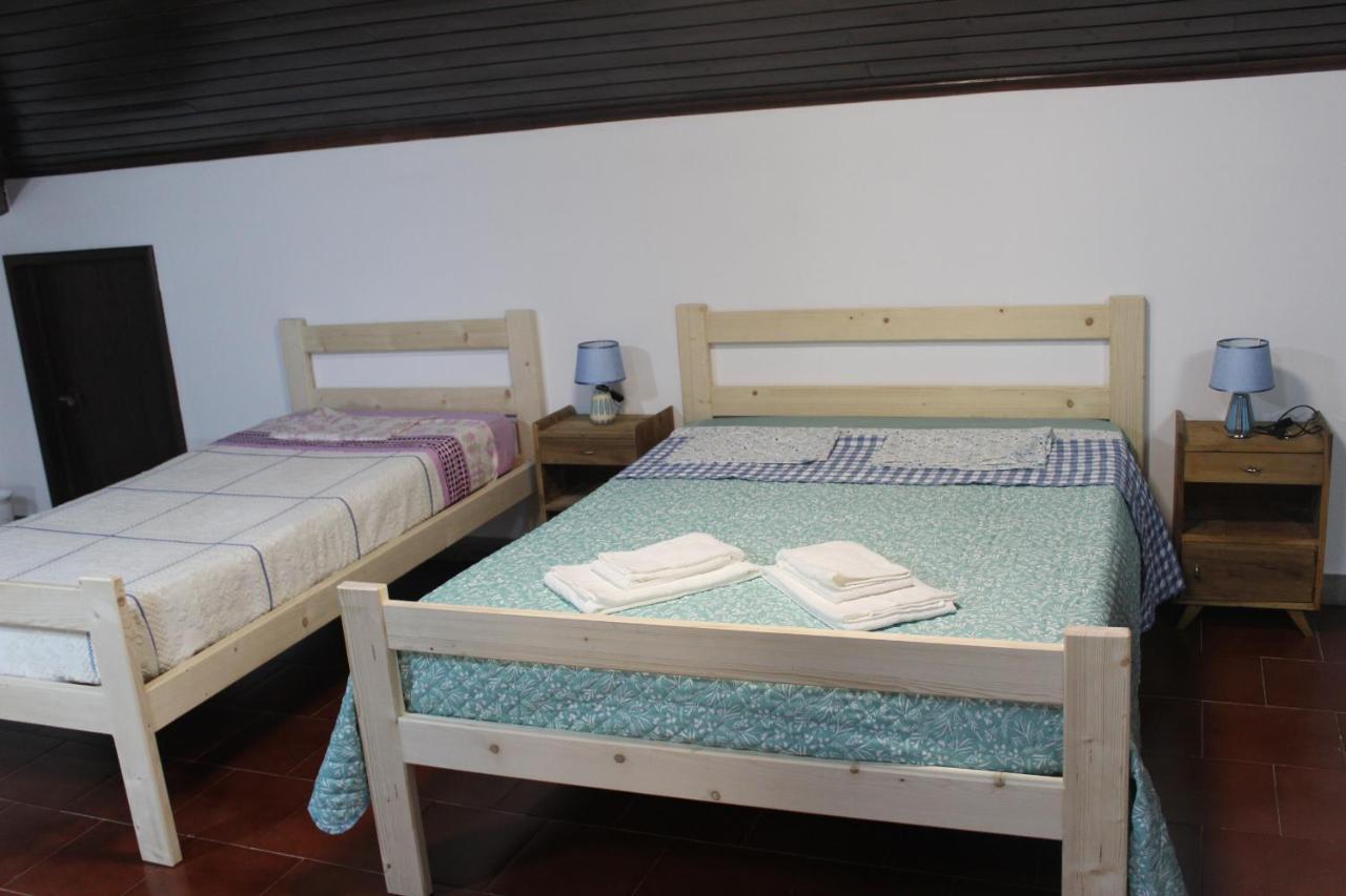 Vitorino De Nemesio Guesthouse Понта-Делгада Экстерьер фото